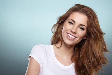 woman with teeth whitening in doncaster